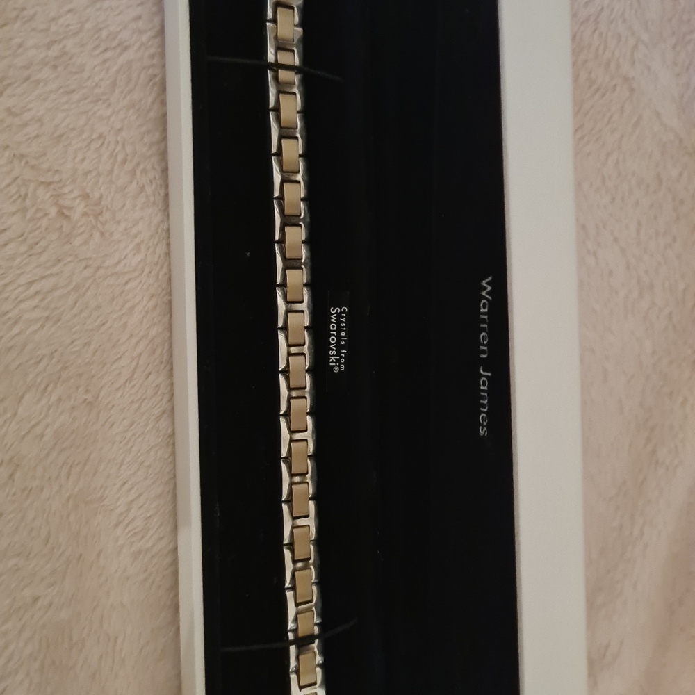 Mens hugo boss ID bracelet rose gold and silver colour - Picture 3 of 4